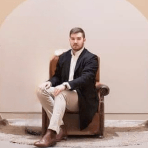 Aaron-Barker-profile- Aaron-Barker-profile-